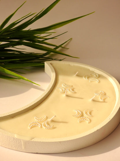 Crescent Candle